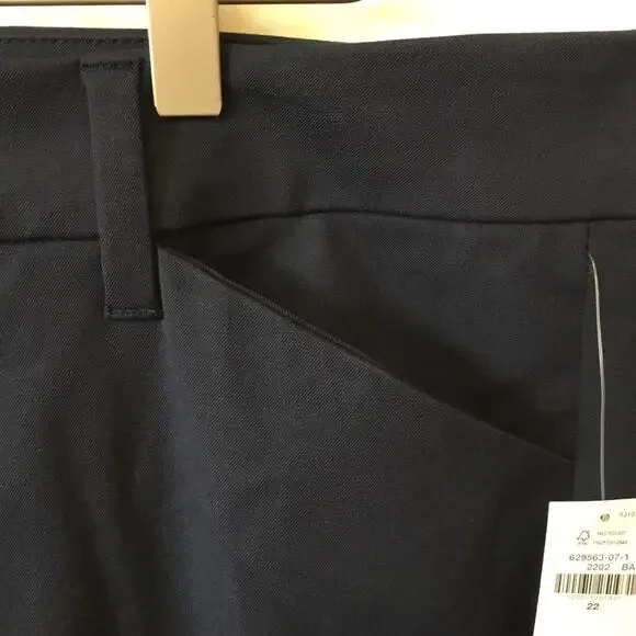 Old-Navy Navy Classic Pants - Picture 3 of 11